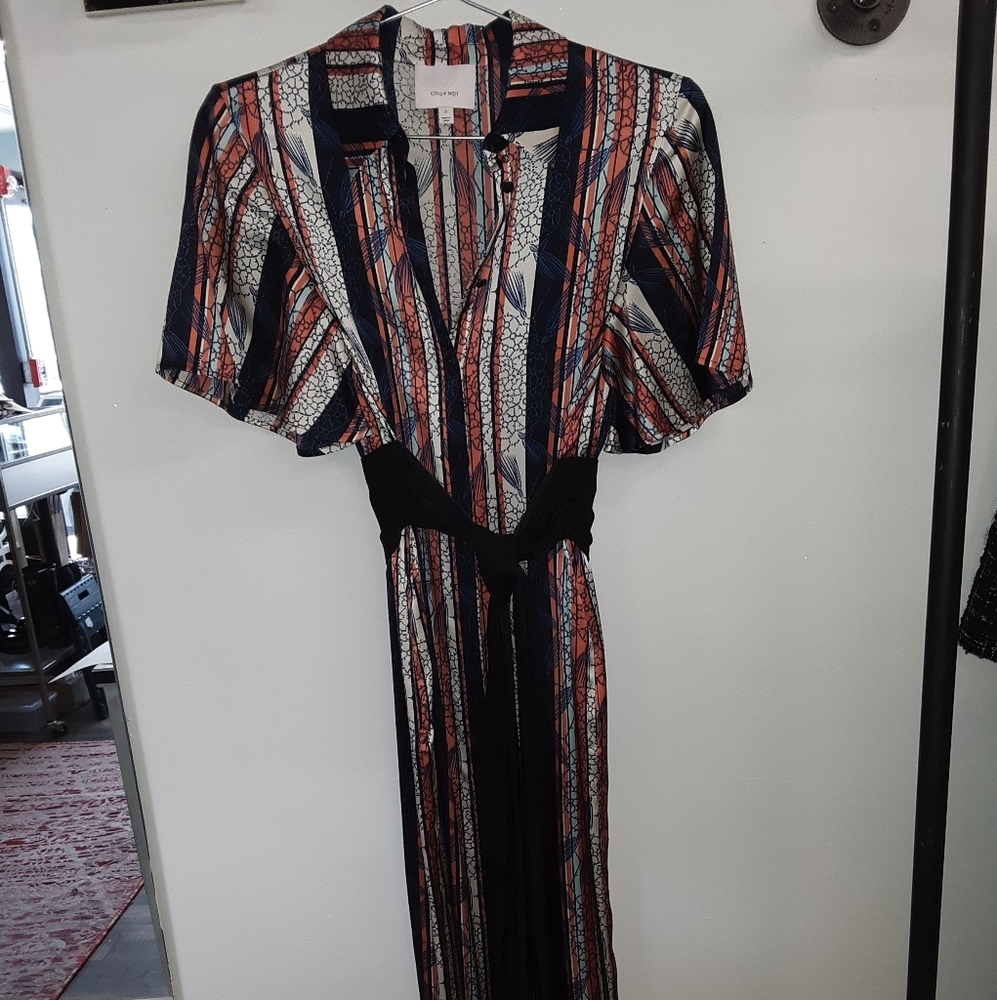 Cinq a Sept 100% Silk Button Front Maxi Dress